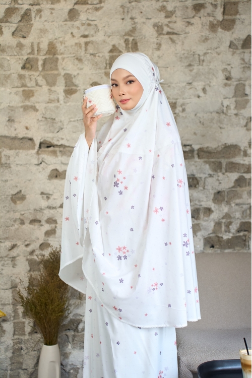 Telekung bucket Friska Milkshake 